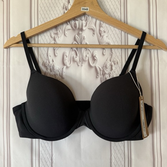 NWT SKIMS Fits Everybody T-Shirt Demi Bra Onyx Black Size 36C $54 - Picture 11 of 12